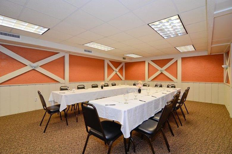 Hotel Best Western Pioneer Inn & Suites
