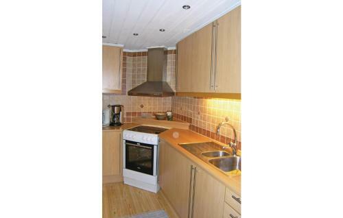 Holiday Home P�arp H�cksvik