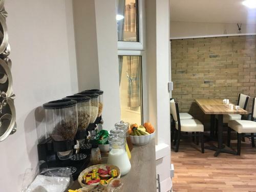Hostal Elris Essex House