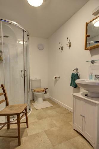 Katrinas Apartment By Treetop Property