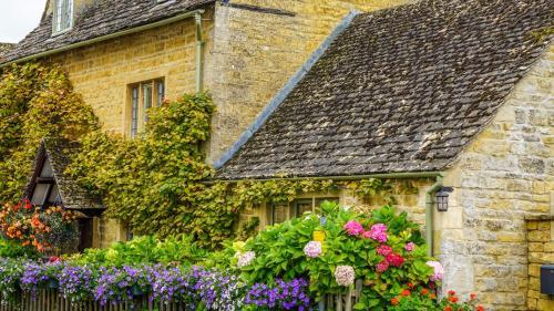 Cirencester Villa Sleeps 3 Wifi