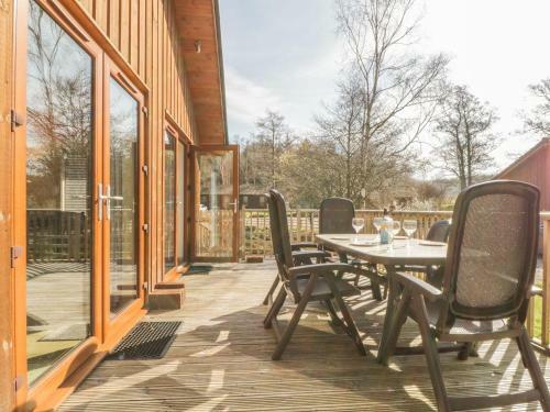 Dukes Pond Lodge