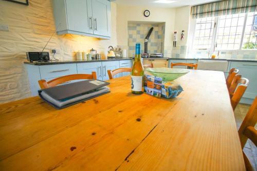 Turnpike Cottage