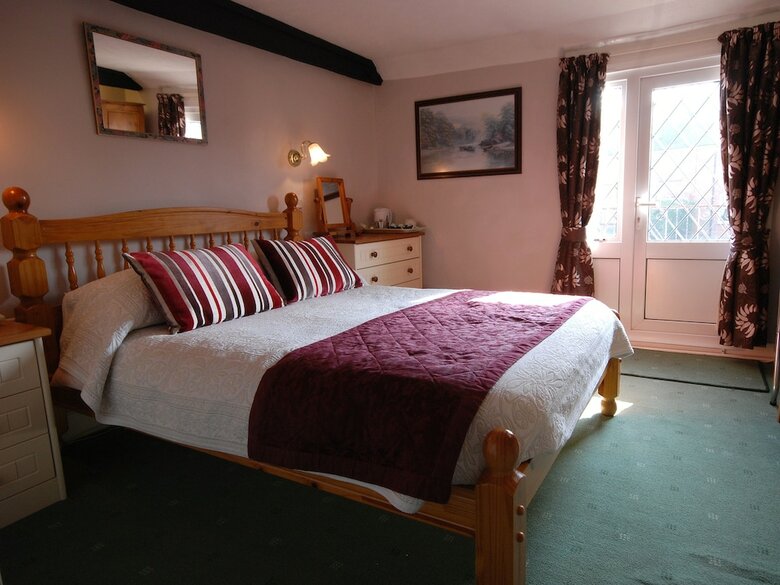 The Olde Forge Hotel