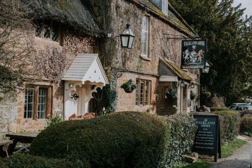 Posada The Falkland Arms