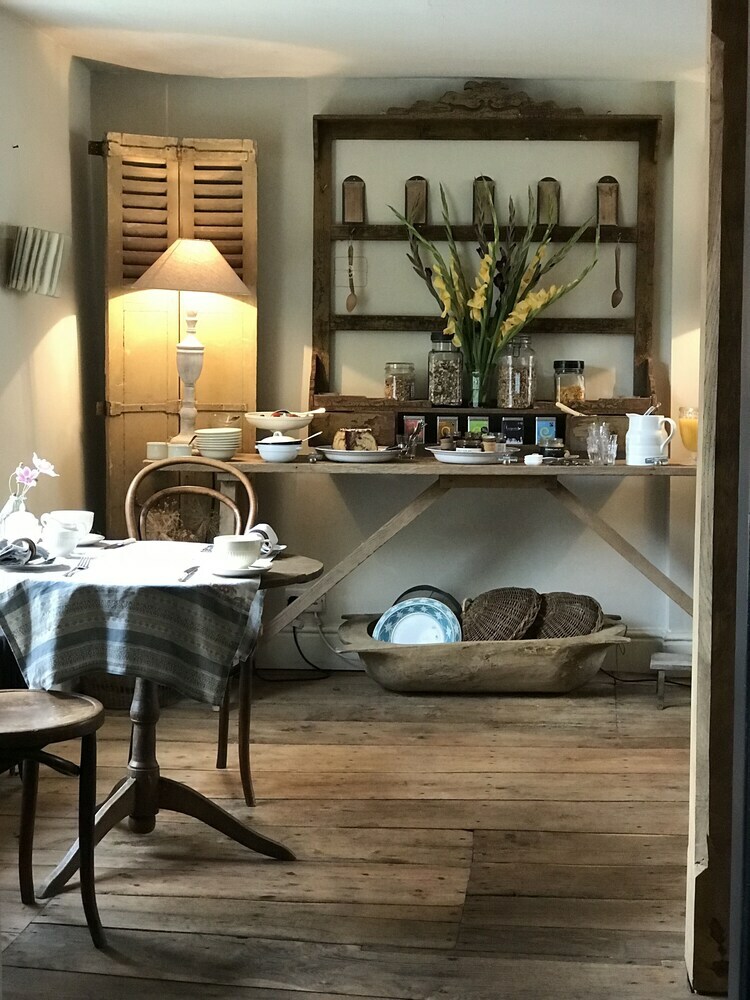 Bed & Breakfast Radnor House