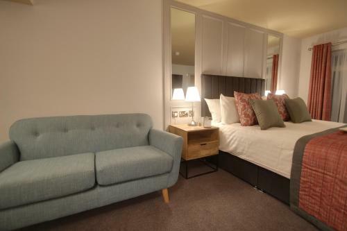 Nine Jars Hotel