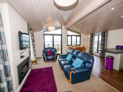Chalet Loch Leven Lodge