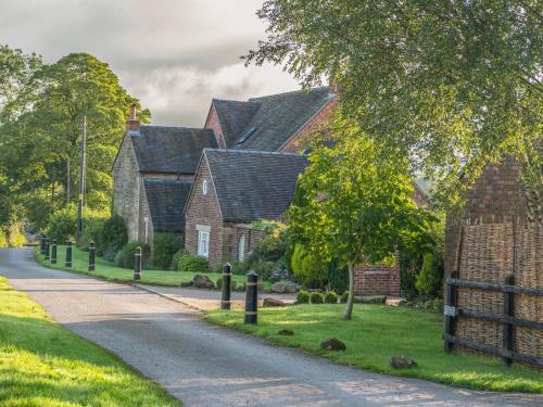 Barnfields Holiday Cottage, Stoke-on-trent