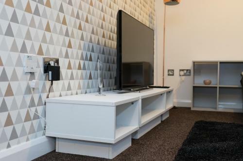Hullidays - Theatre Side Apartment