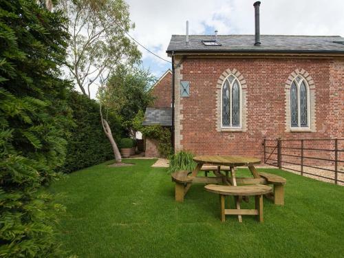 The Chapel, Milborne St Andrew