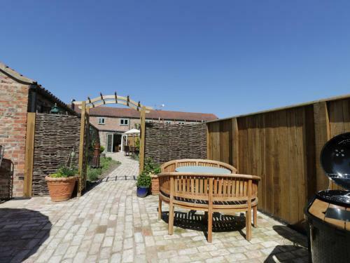 Stables Cottage, Brind Nr Howden