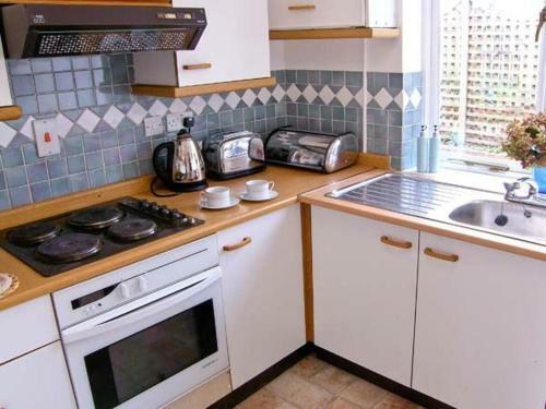 The Cottage, Whitchurch