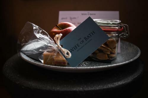 Hostal The Wife Of Bath Restaurant With Rooms