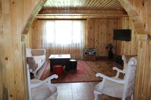 Luka House