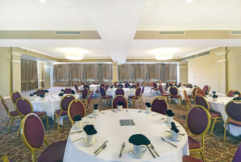 Hotel Holiday Inn Select Downtown Memphis