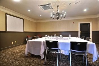 Hotel Quality Inn Airport/graceland