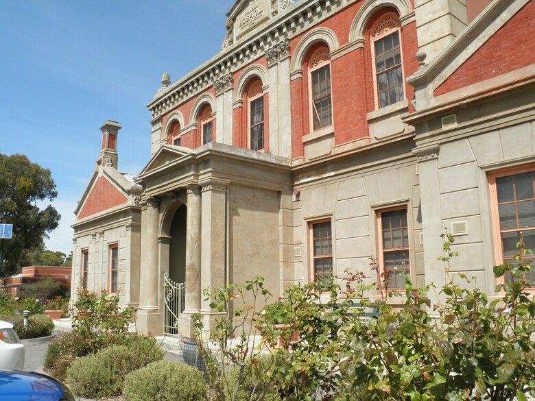 Fairbank House