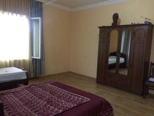 Hostal Tamaz Takidze