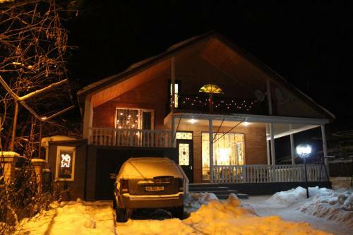 Tsaghveri Lodge