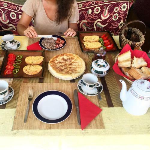 Hostal Bude