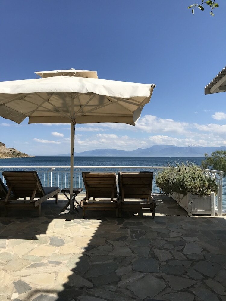 Hostal Paradisos