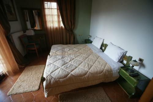 Hostal Guesthouse Odysseas