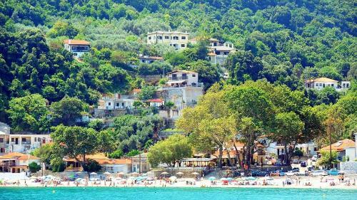 Tsonos Apartments