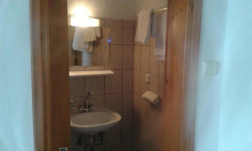 Hostal Nissaki Guesthouse