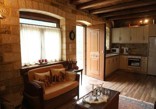 Hostal Guesthouse Amalia