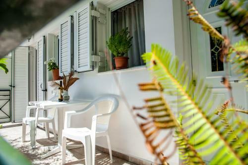 Apartamento Thimios Rooms