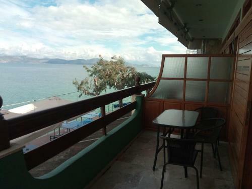 Apartamento Vrachos ?anari