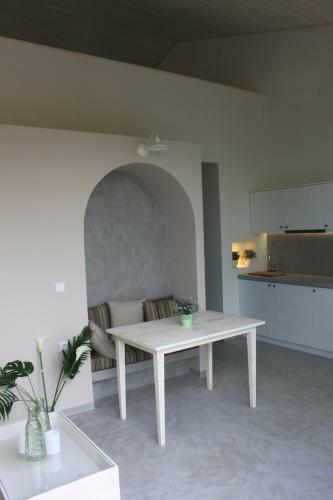 Meli Seaside Villas