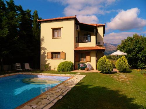 Crete Family Villas