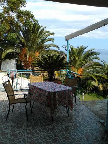 Villa Castle Sea View