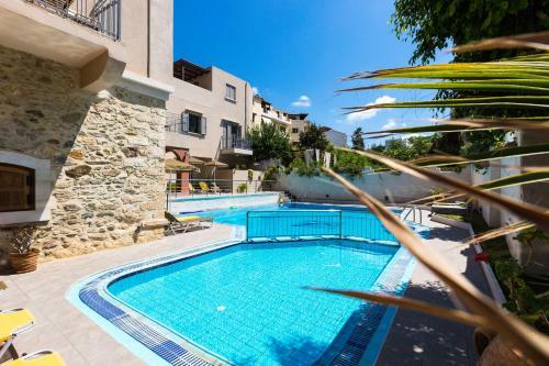 Philoxenia Villas