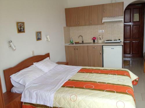 Hostal Zefyros Studios