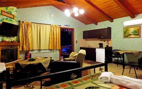 Bed & Breakfast 4epoxesxenonas
