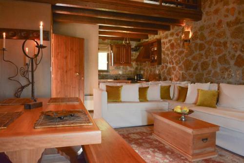 Hostal Nymfes Guesthouse