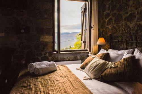 Hostal Nymfes Guesthouse
