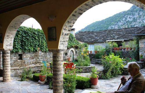 Hostal Archontiko 1787