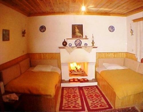 Hostal Guesthouse Gouris
