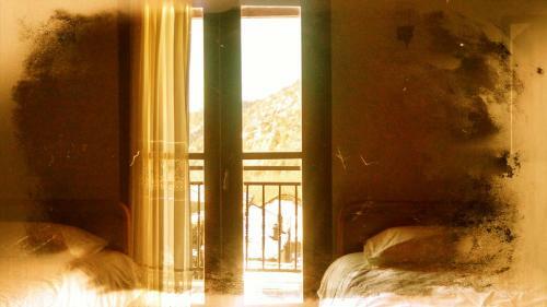Hostal Guesthouse Gouris
