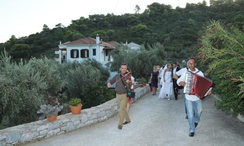 Hostal Mando Beachfront