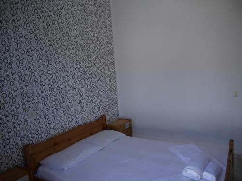 Hostal Crystal Apartments