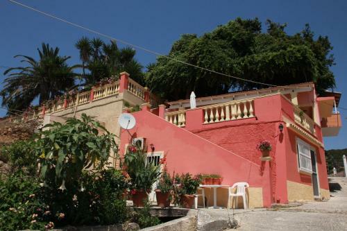 Apartamentos Aristotelis-nikos Paramonas Studios