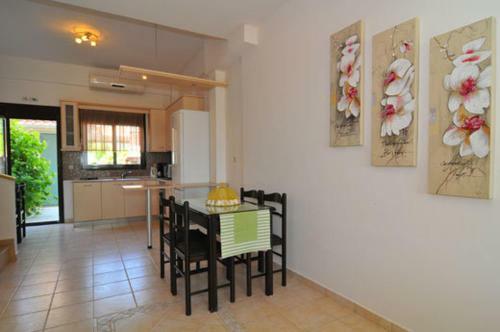 Golden Sunrise Apartments