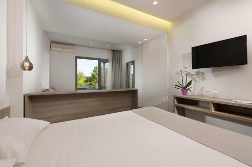 Princess Golden Beach Hotel