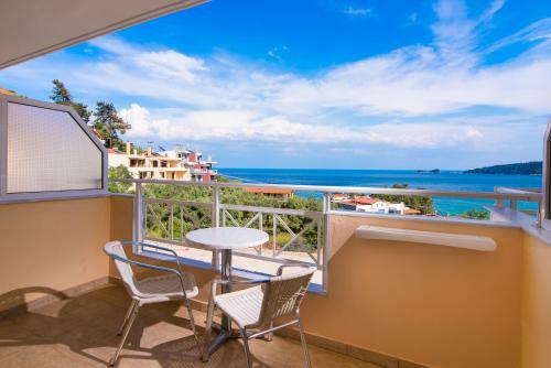 Sunny Hotel Thassos