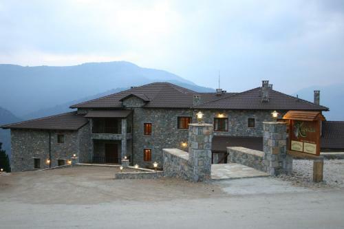 Hotel Karyatis Resort